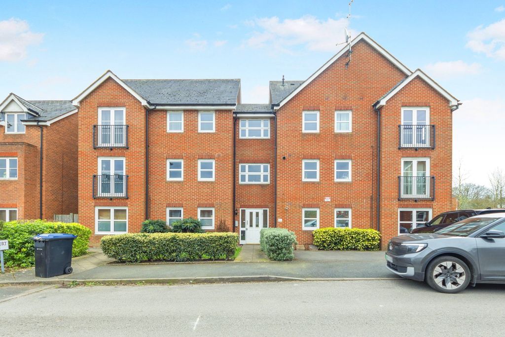 Property photo 1 of 19