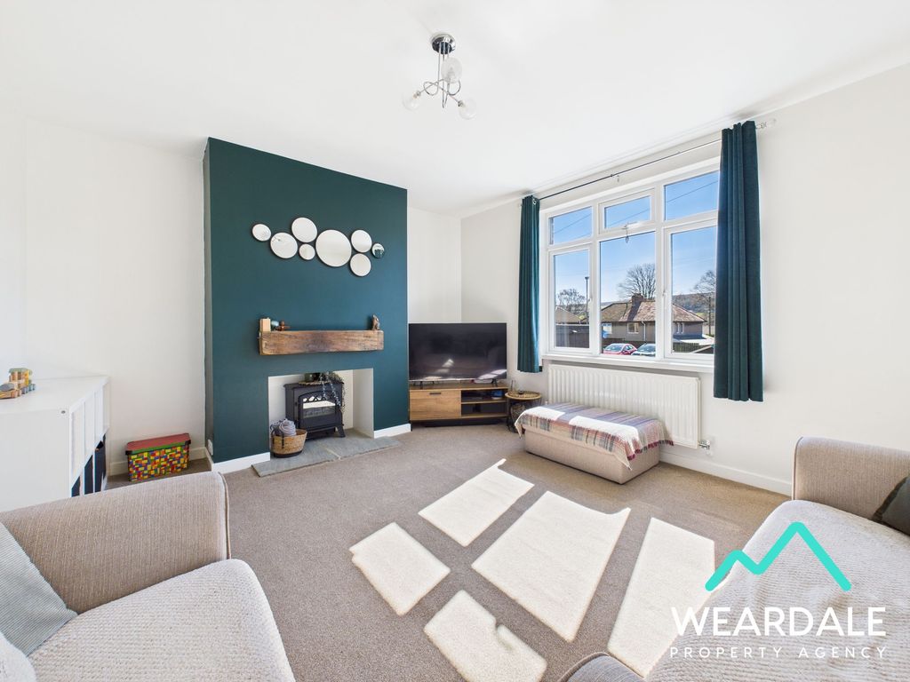 Property photo 2 of 33