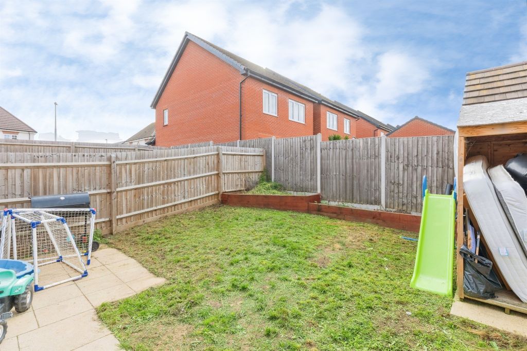 Property photo 2 of 10