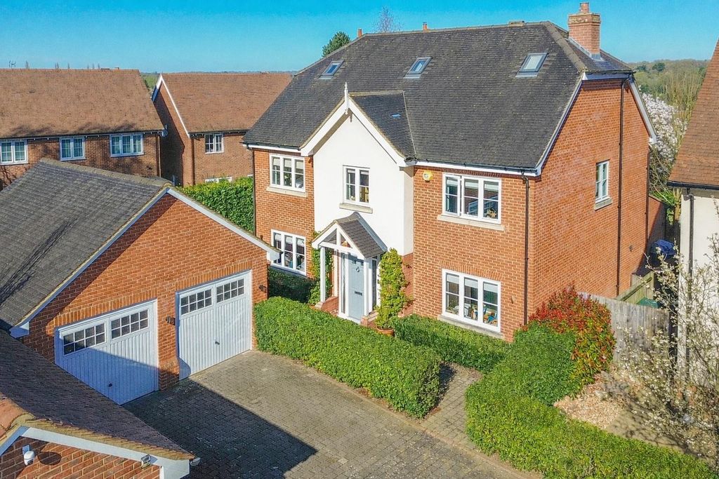 Property photo 1 of 33 External Use.Jpeg