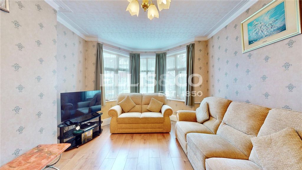 Property photo 3 of 19 Picture No. 38