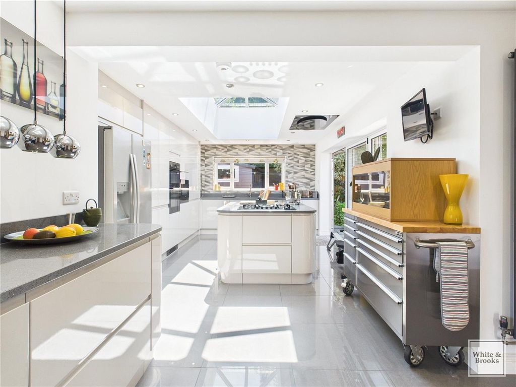 Property photo 1 of 17 10.Jpg