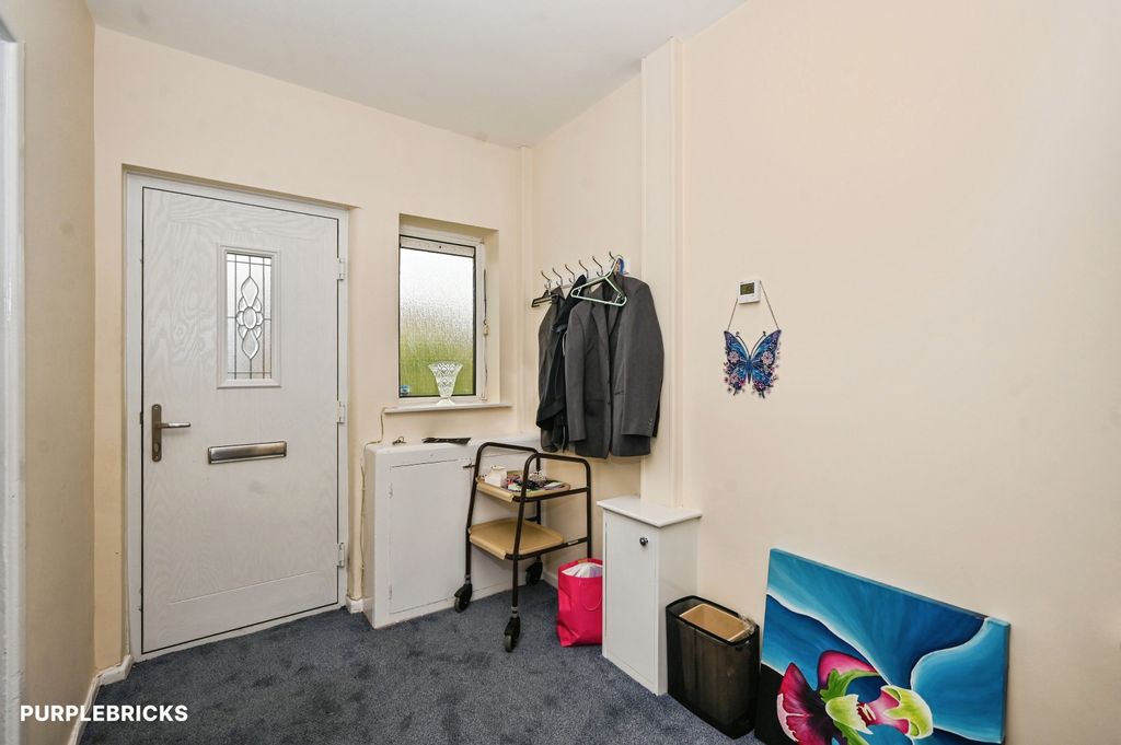 Property photo 3 of 29