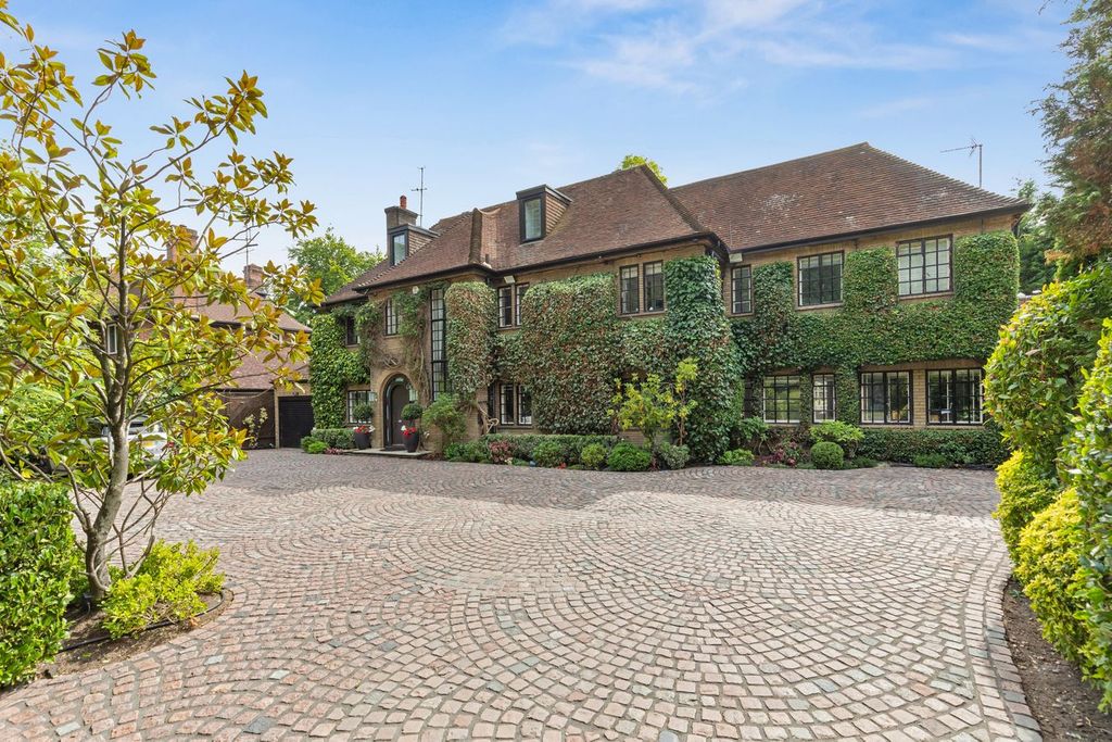 Property photo 1 of 15