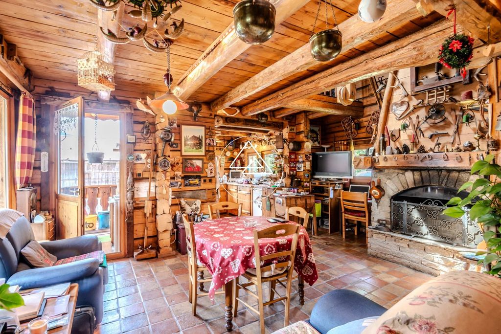 Property photo 2 of 30