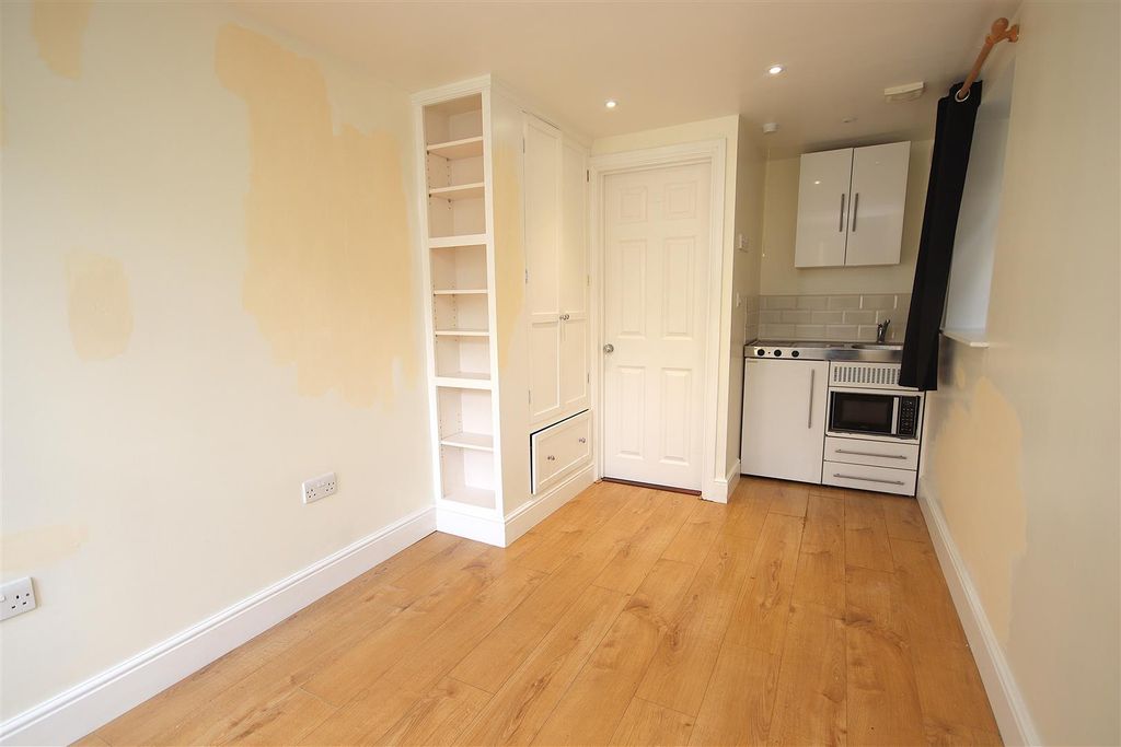 Property photo 2 of 6 Img_8226.Jpg