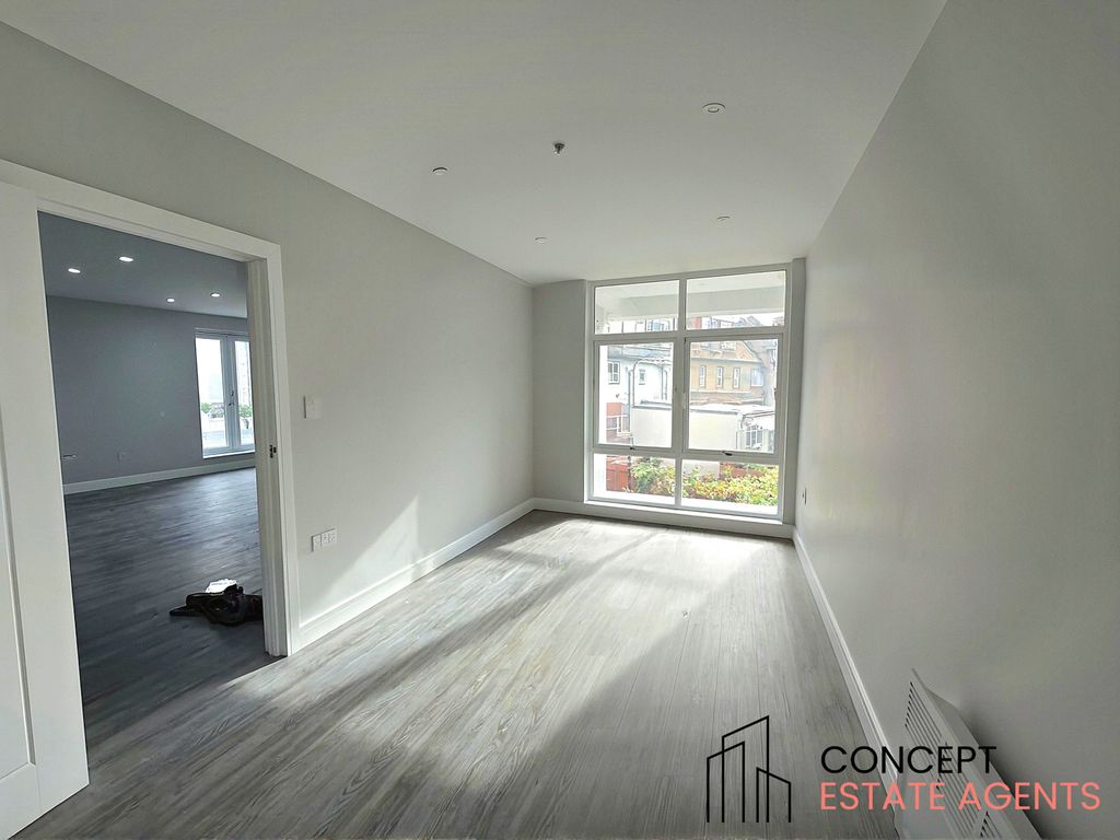Property photo 2 of 3
