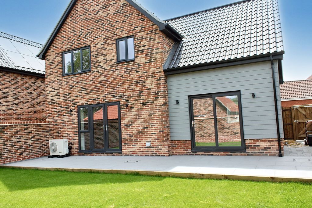 Property photo 3 of 15 Rear Elevation
