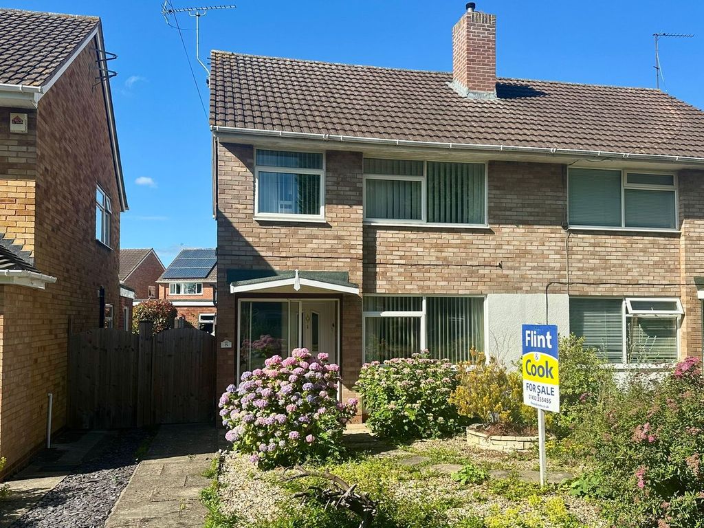 Property photo 1 of 19
