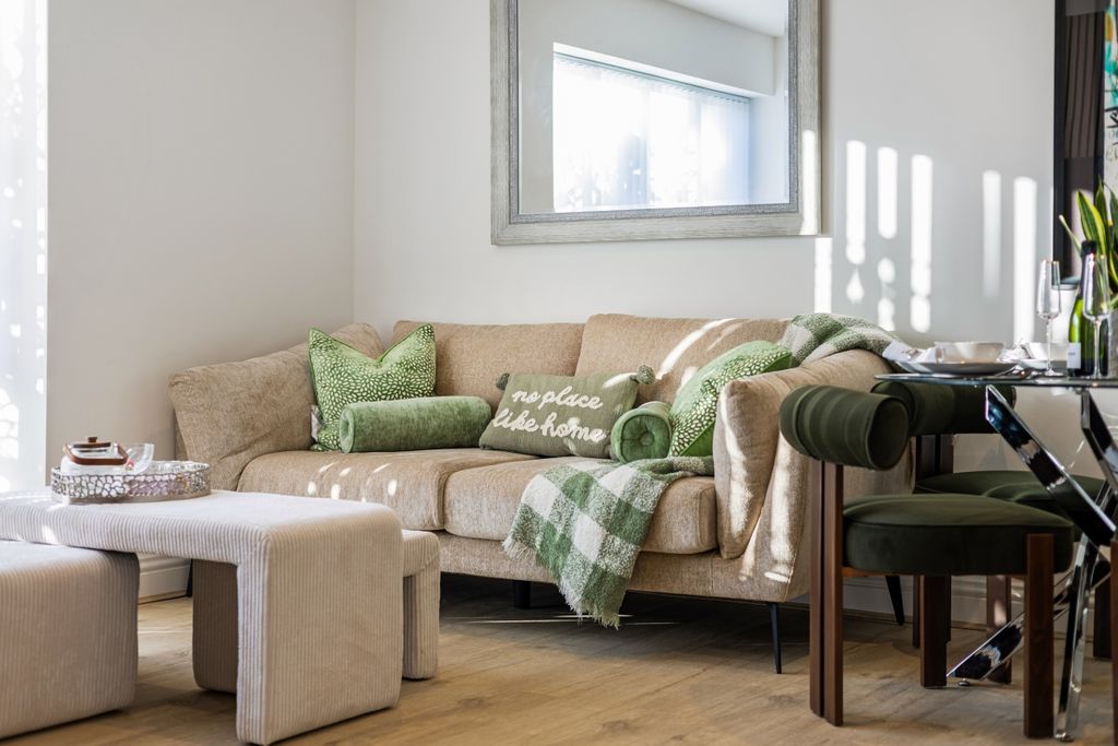 Property photo 3 of 19 3