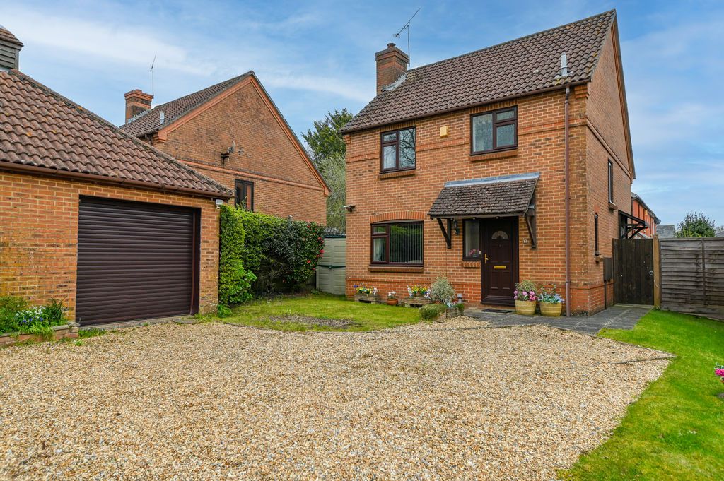 Property photo 1 of 17 Photo 19