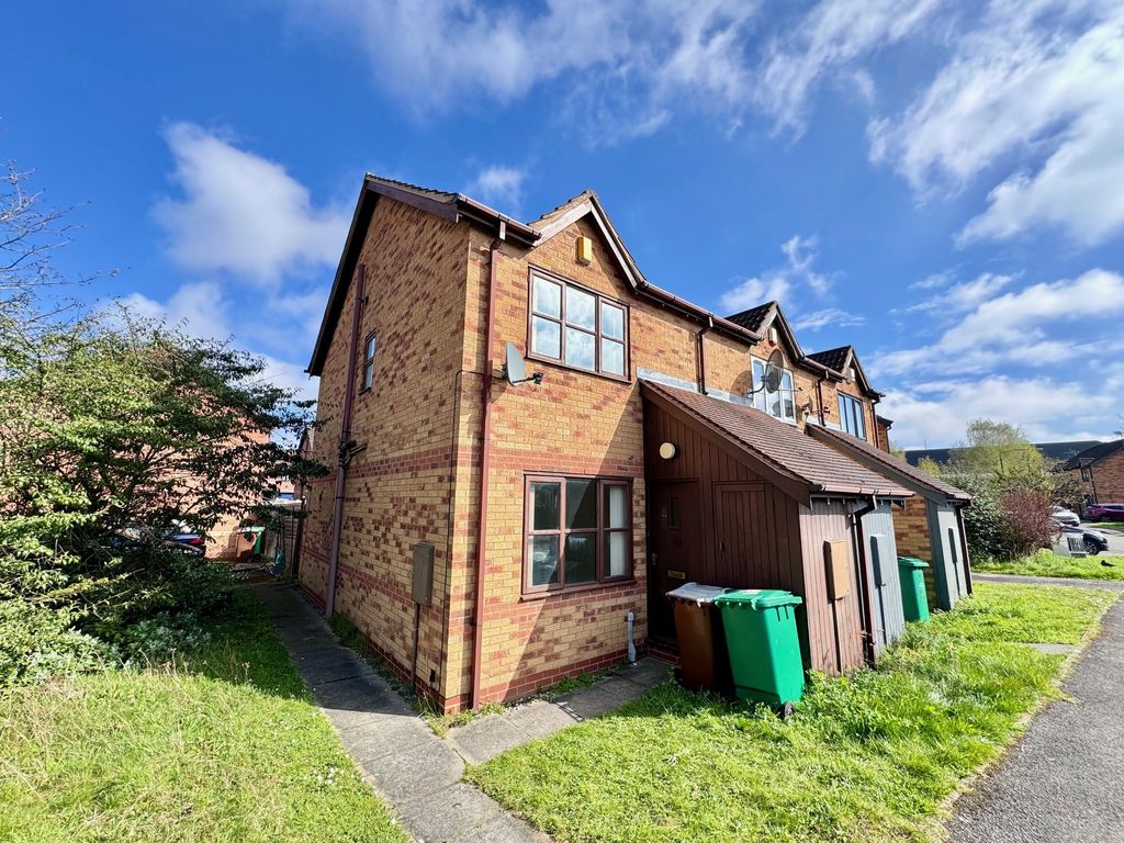 Property photo 1 of 11