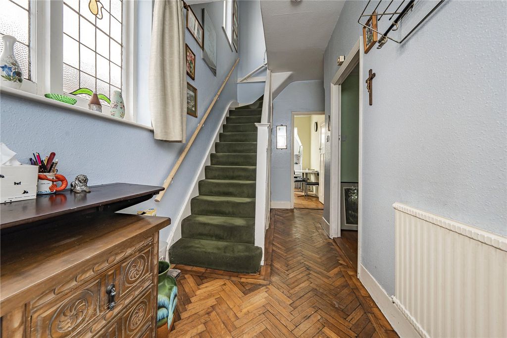 Property photo 3 of 14 Picture No. 13