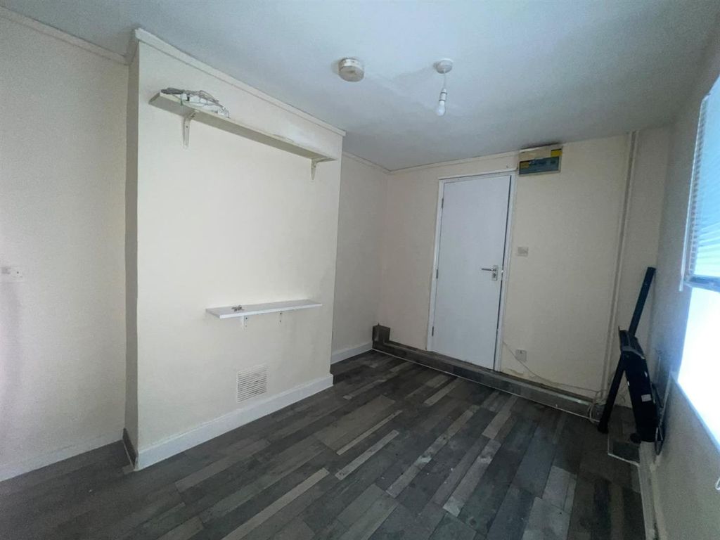 Property photo 2 of 7 Whatsapp Image 2026-09-24 At 12.44.15.Jpeg