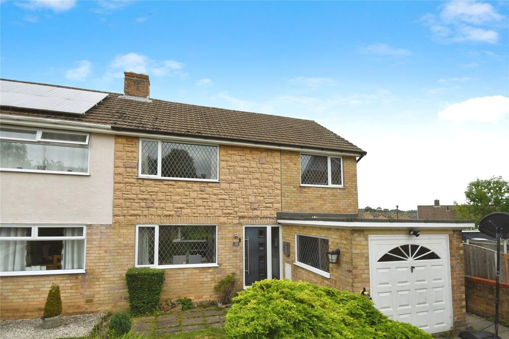Property photo 1 of 17 Picture No. 01