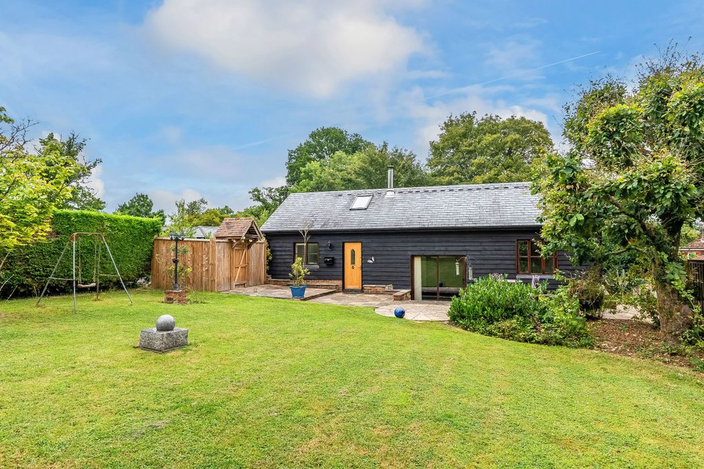 Property photo 1 of 20