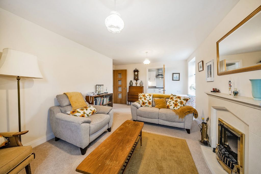 Property photo 2 of 12 Picture No. 03