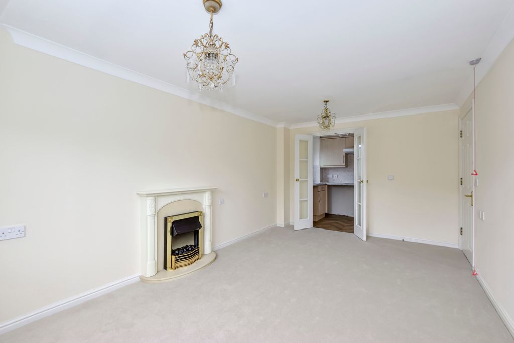 Property photo 2 of 22 Dsc_0073-Dsc_0074