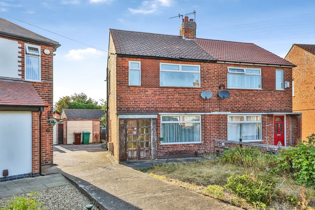 Property photo 1 of 13