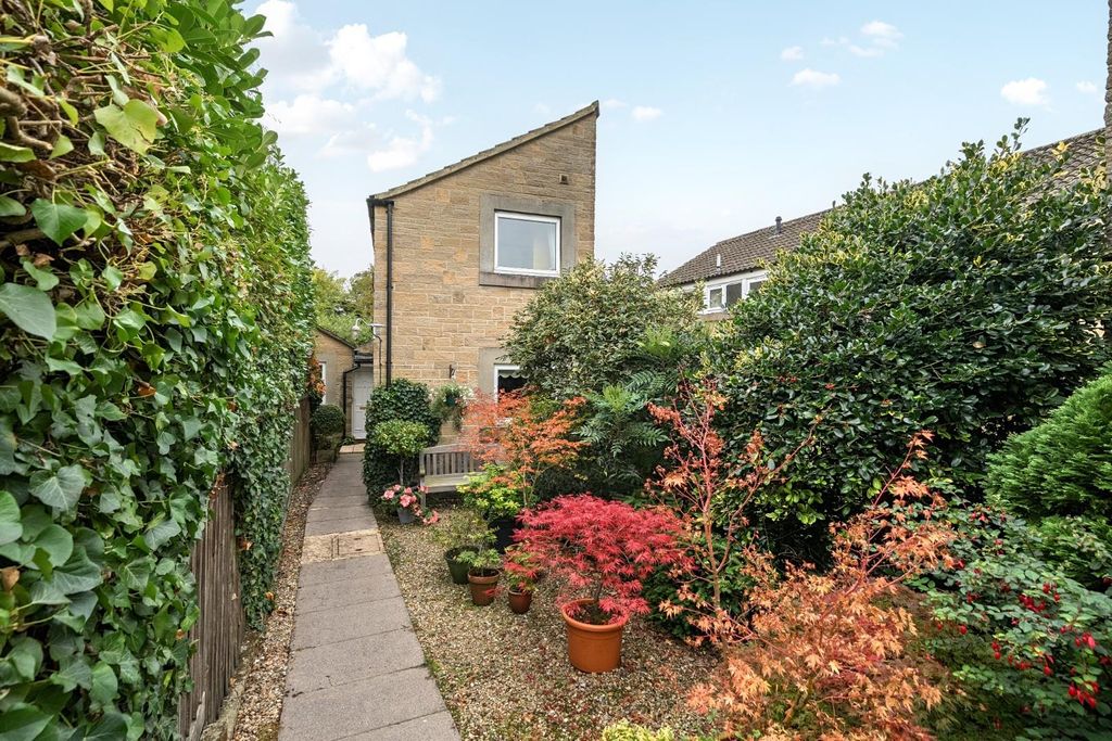 Property photo 1 of 24 1364854-7-68Efac3Cb838d.Jpg