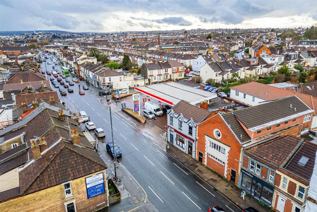Property photo 3 of 50 Tramshed 1 - 3, 430 Gloucester Road, Horfield, Bri