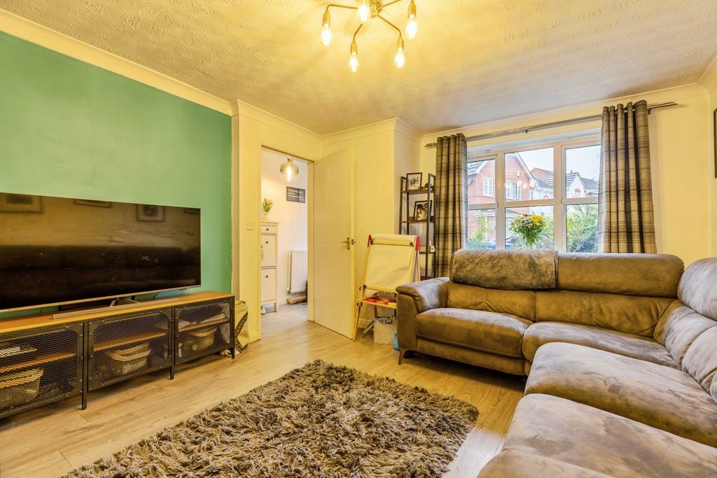 Property photo 2 of 14 Pbox-Img.Jpg