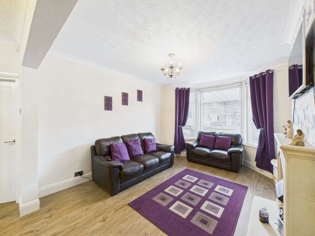 Property photo 3 of 18 4134165