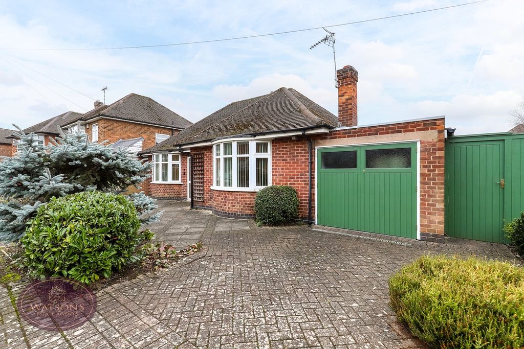 Property photo 2 of 22