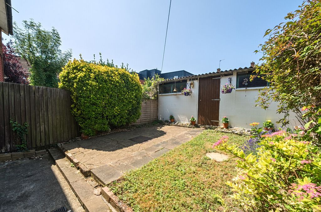 Property photo 3 of 19 Picture No. 05