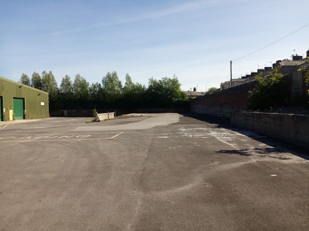 Property photo 1 of 4