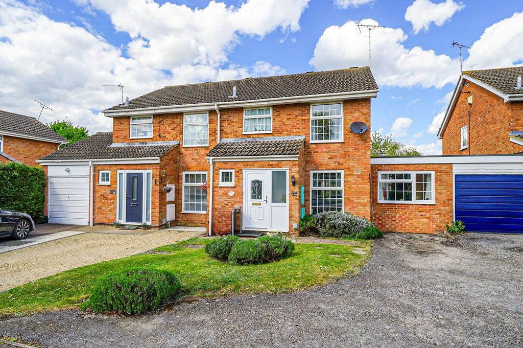 Property photo 1 of 21