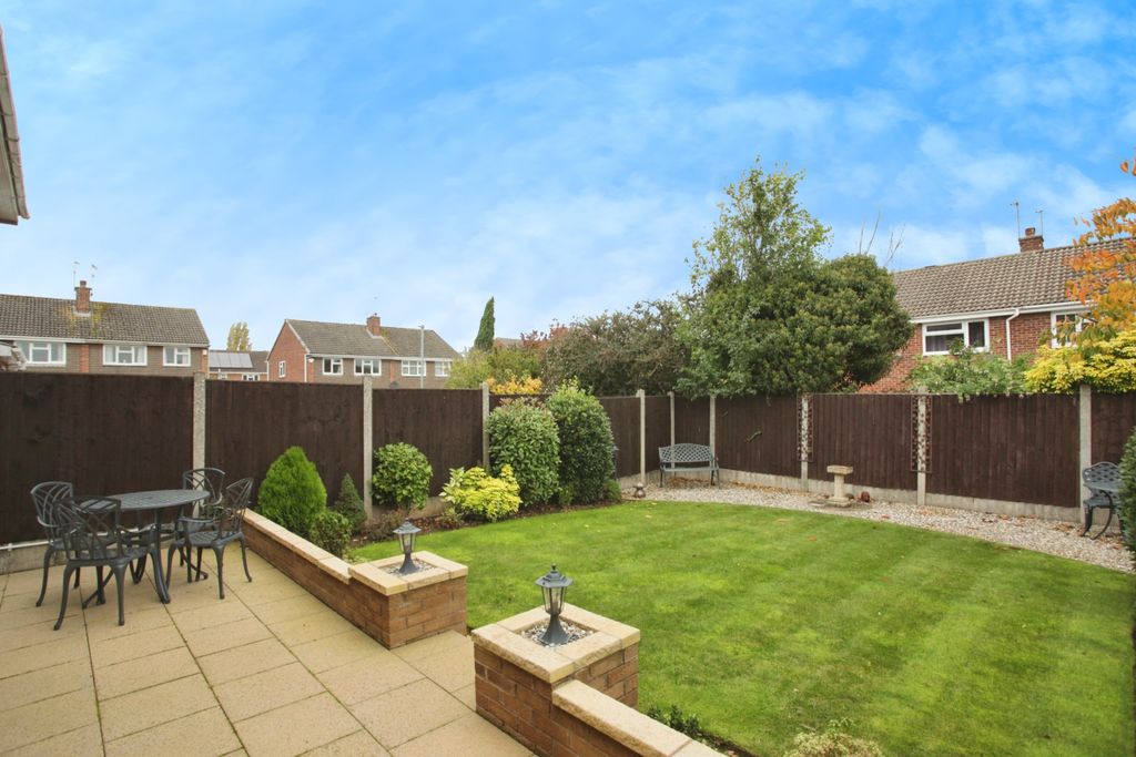 Property photo 3 of 15 Rear Garden