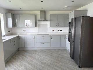 Property photo 2 of 21