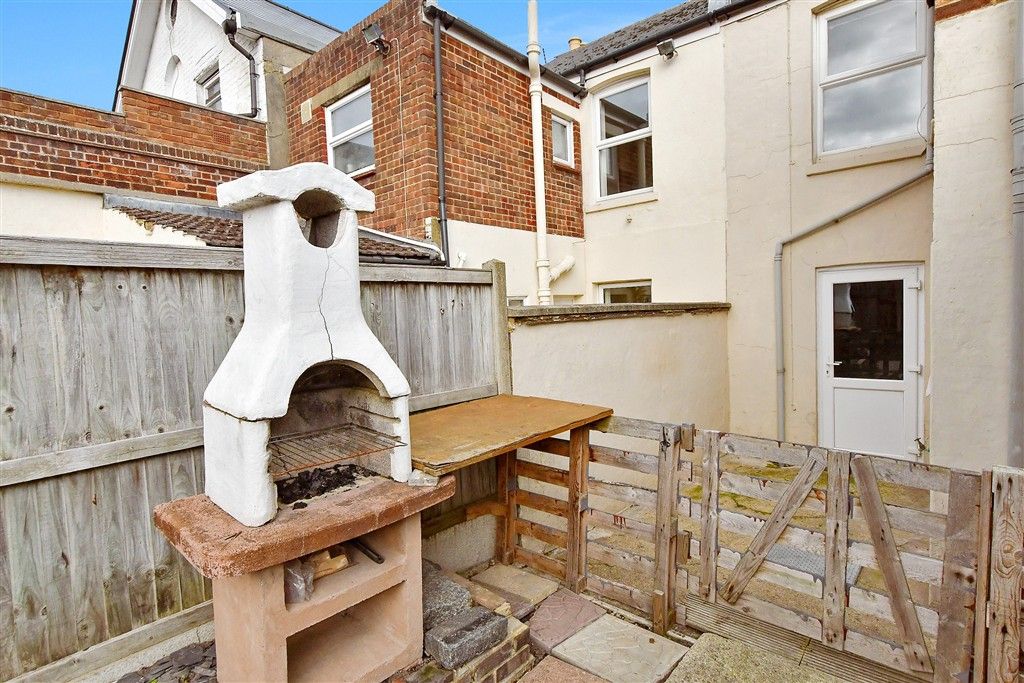 Property photo 1 of 16 External Feature