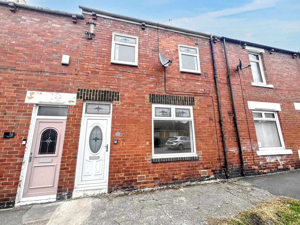 Property photo 1 of 15