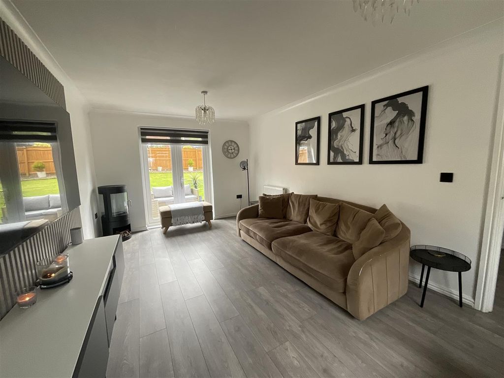 Property photo 3 of 25 Id (9).Jpg