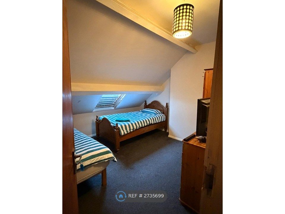 Property photo 3 of 6 Double Room