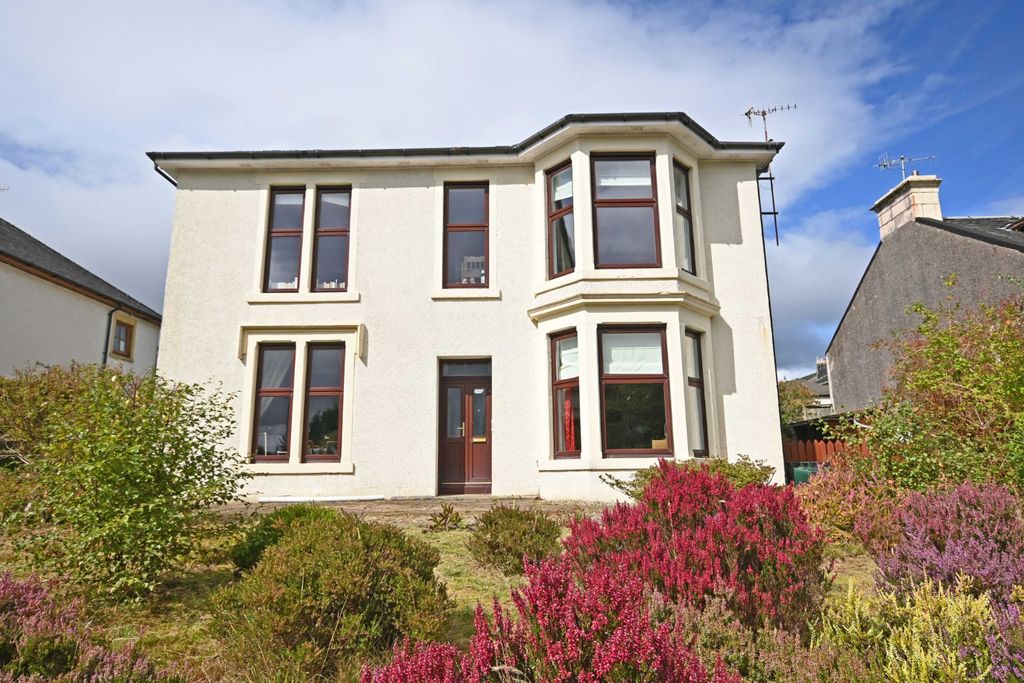 Property photo 2 of 37 5221532