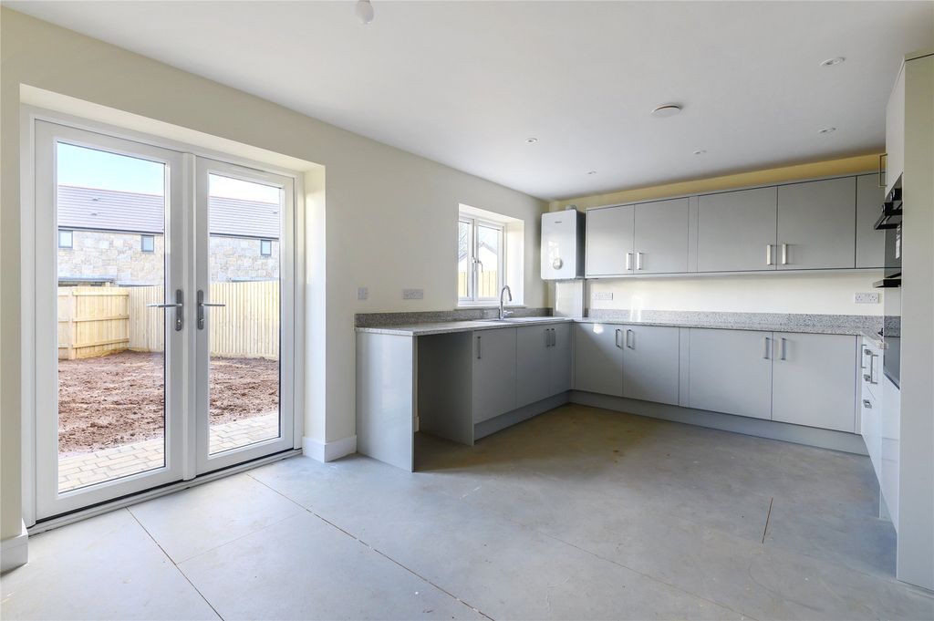 Property photo 2 of 11 Picture No. 04