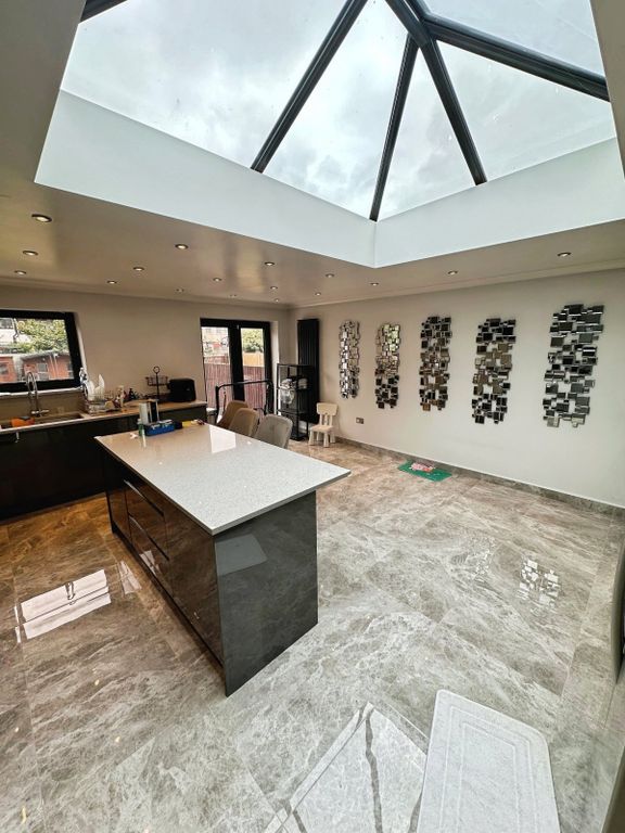 Property photo 1 of 10 Picture No. 01