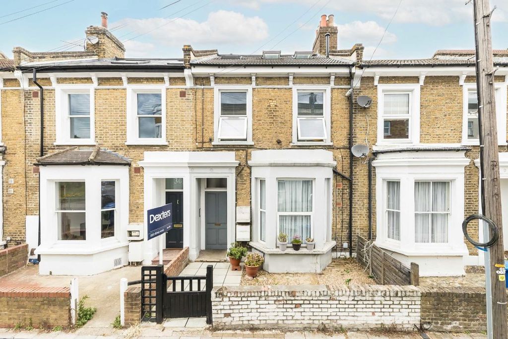 Property photo 1 of 7