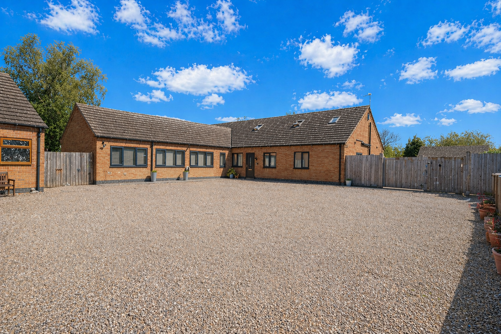 Property photo 1 of 35 Front