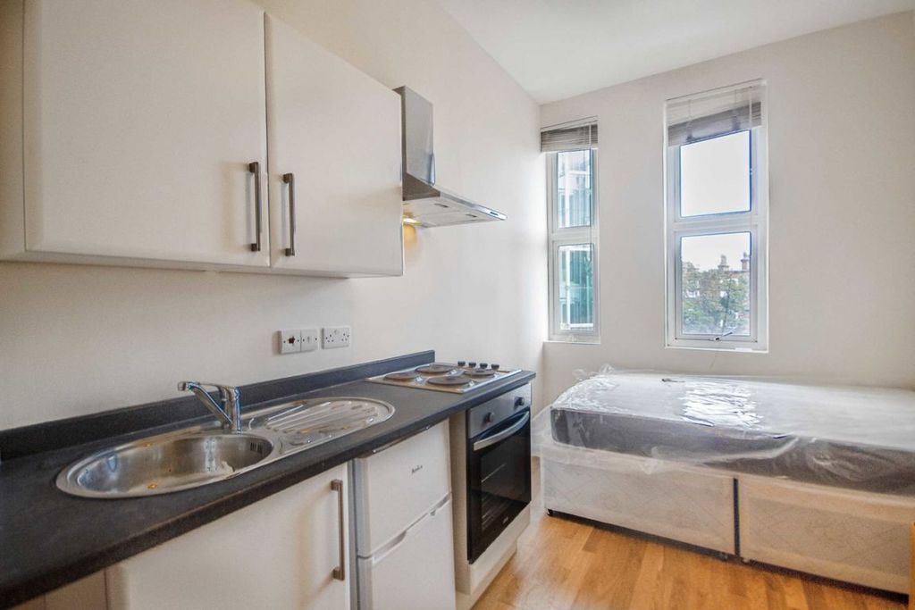 Property photo 1 of 1