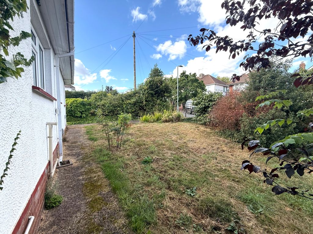 Property photo 2 of 18 Exterior