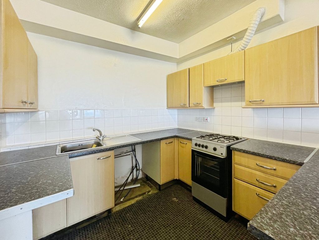 Property photo 3 of 8 Picture No. 08