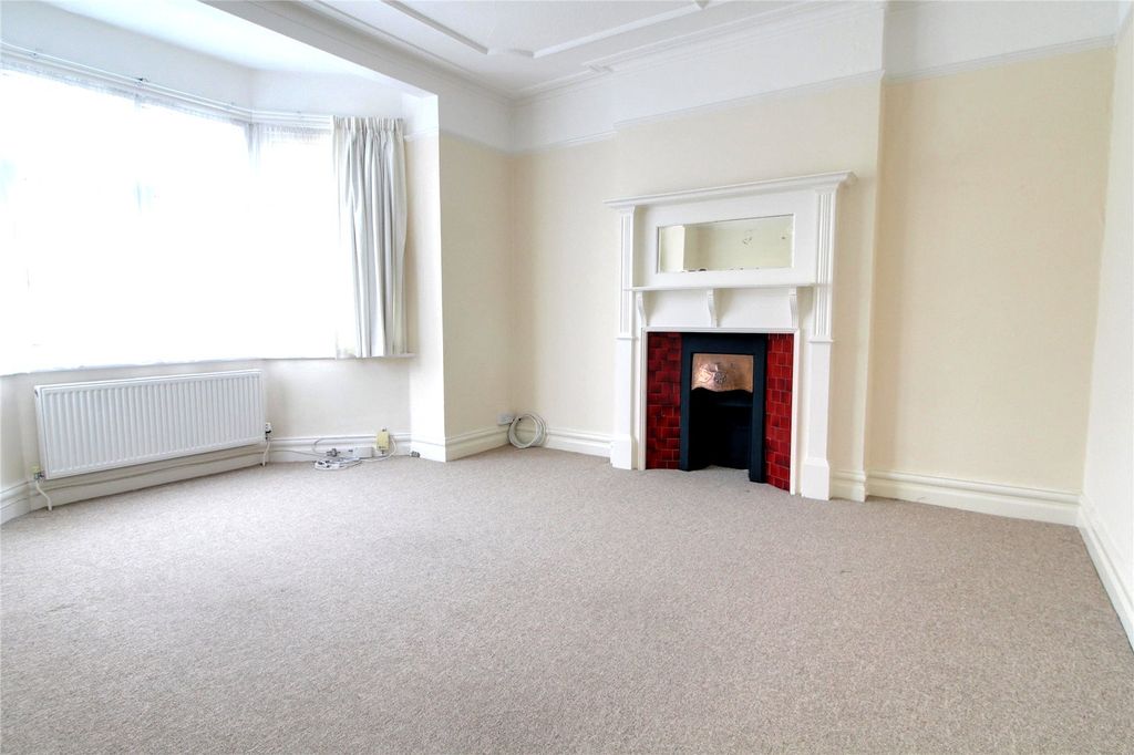 Property photo 3 of 12 Picture No. 03