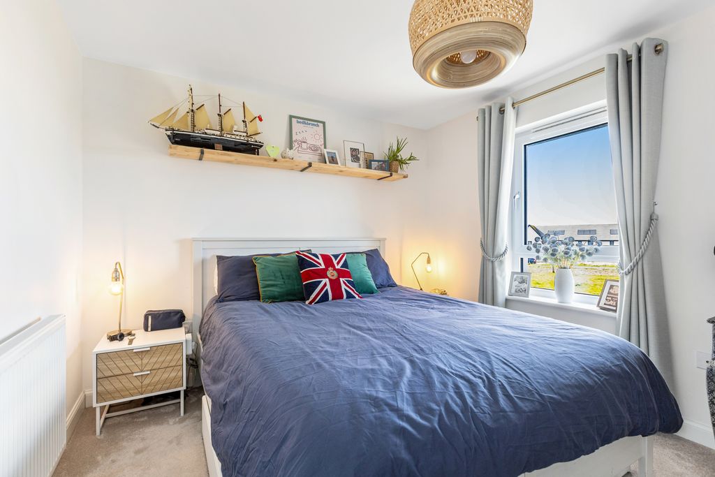 Additional image 11 of 3 bed terraced house for sale27 Arkaig Gardens, Burdiehouse, Edinburgh EH17