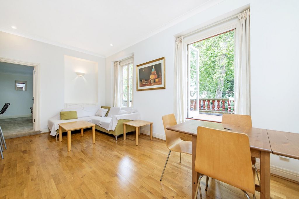 Property photo 2 of 7 Reception 2