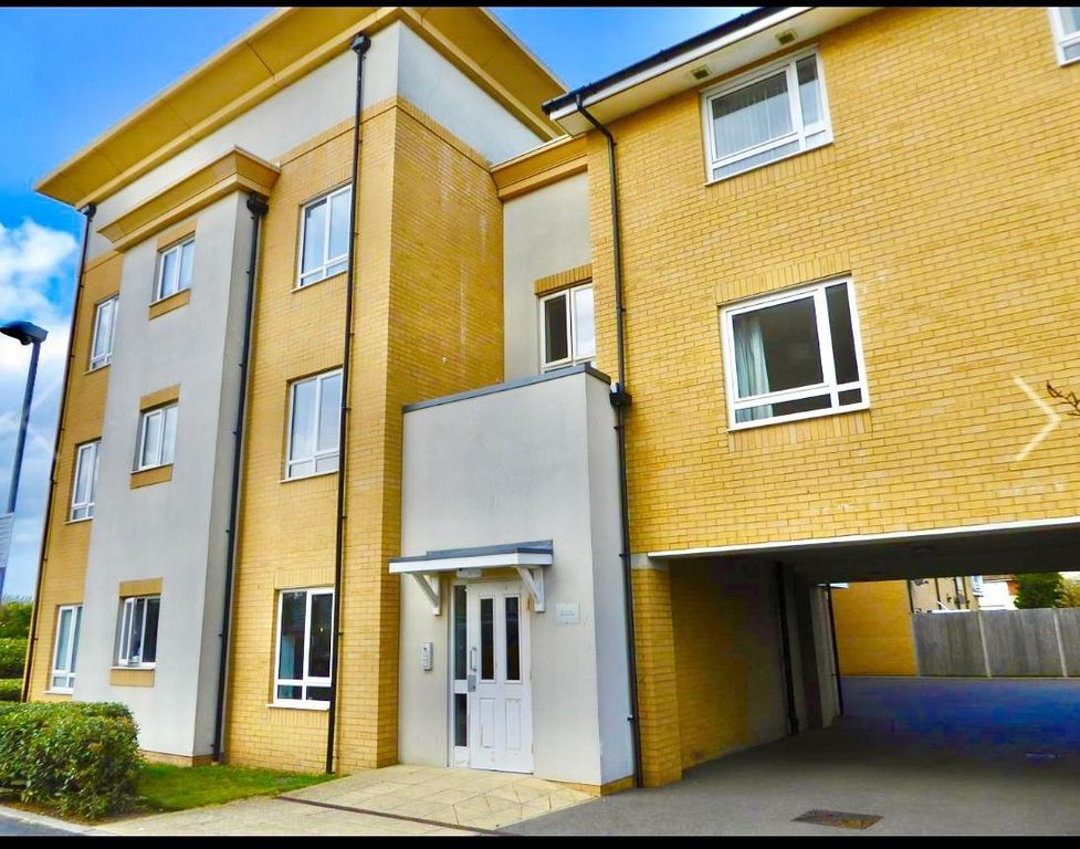 Property photo 1 of 12 41Obserfront.Jpg