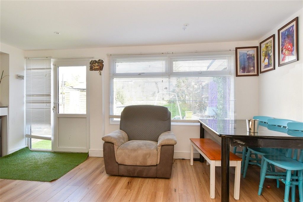Property photo 2 of 13 Dining Area